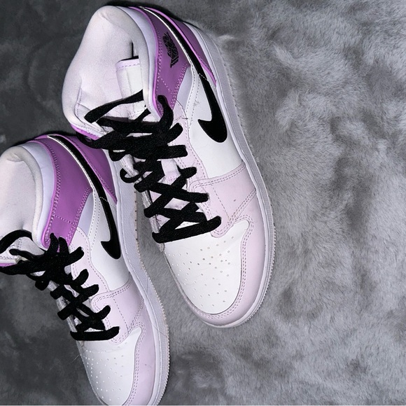 Mid Nike dunks - Picture 4 of 6